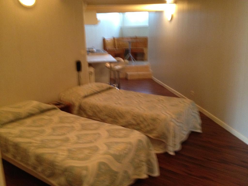 Hotel Acostel Meaux Room photo